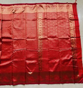 New South indian saree with Blouse piece