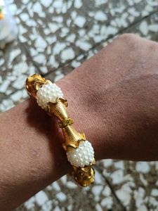 Golden &amp; Pearl Bangle