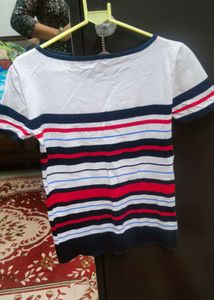 like new Chaps Striped Tee 👕 shirt