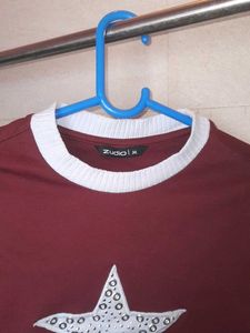 Maroon Star Top 🌟❤️