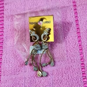💝 NEW 🔥FANCY ALLOY EARRINGS👂🤷‍♀️