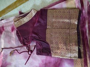 Beautiful Purple shibori style Saree with blouse