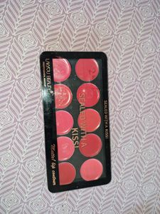 Lakyou Beauty Lip Palatte