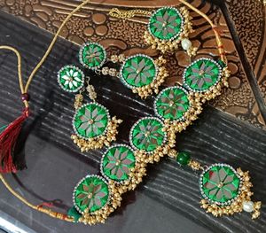 Emerald Mirror Jewelry Set