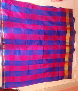 🔥2 Vibrant Blue & Pink Striped Saree