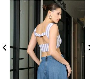 🔻 LOWEST - Stylish stripped crop top