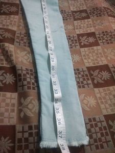 Brand😍New High Waisted Skin Fit Jeans Never Worn