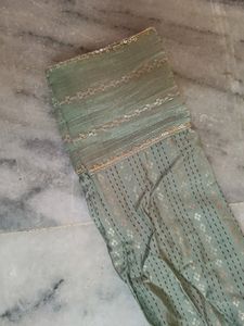 Avasa Kurti