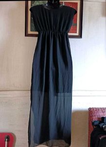Elegant Black Maxi Dress