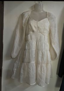Chic White Tiered Puff Sleeve Dress