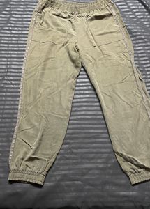 Zara Jogger’s