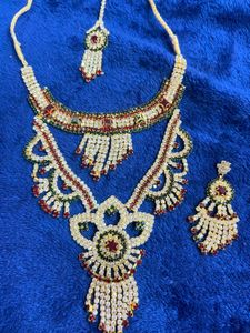 Elegant Jewelry Set