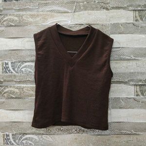 V-Neck Sleeveless Knit Top