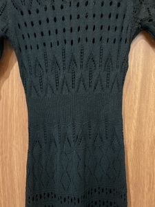 Chic Black Knit Midi Dress