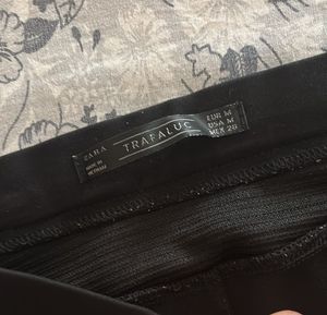 Black Skinny Pants with Zippers