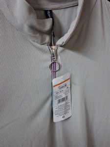 Stylish Beige Top with Zipper Detail