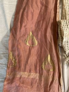 Stylish Scarves Set