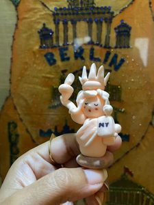 2 Statue of Liberty Miniature Figurine and Magnet