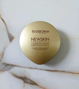 Deborah Milano Compact