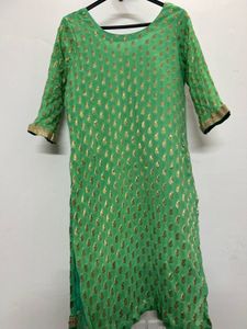 Kurta Green Kurti + Dupatta