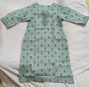 Avaasa Light Green Printed Kurta