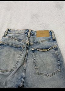 AND mom jeans