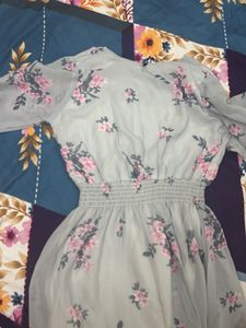 Chic Floral Print Dress