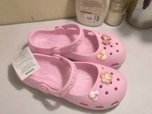 Ballet Crocs 🎀