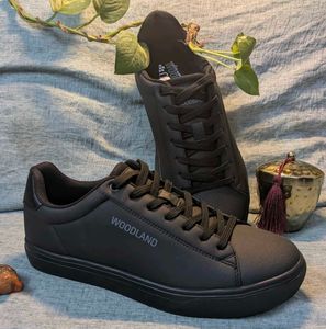 Vegan PU shoes size ⭐8