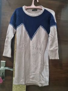 Stylish Two-Tone Knit Dress