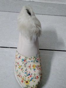 Floral Print Fur Trimmed Flats