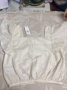 Gap Kids Girls Flutter Sleeve Top