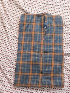 Men's Plaid Button-Down Shirt