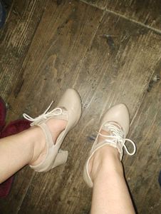Chic Lace-Up Ballet Flats