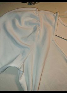White Pretty Sleeve Sweetheart Neck Top