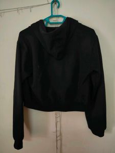 Black Cropped Hoodie - NUON