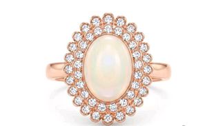 Elegant Oval Stone Brooch with Rhinestones