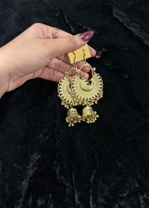 Intricate Golden Jhumka Earrings