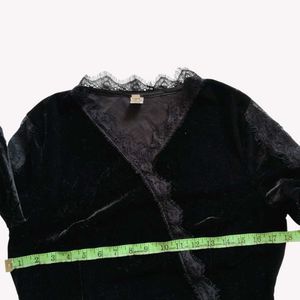 Elegant Black Velvet Lace Trim Dress