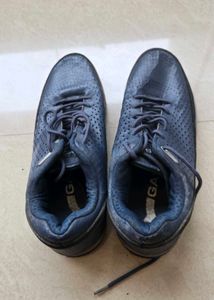 Stylish Blue Athletic Sneakers