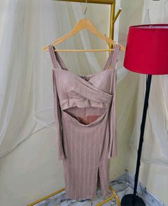 Elegant Cutout Midi Dress