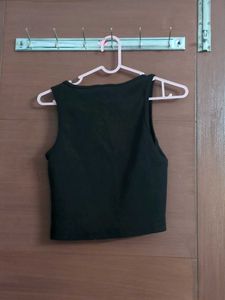 Black Sleeveless tank Top