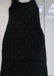 black kurthi side open with flowers details