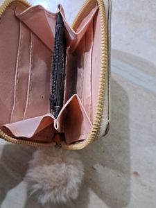 Woman's Wallet