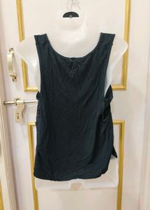 Black Sleeveless Tank Top