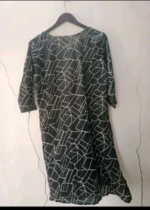 xl size 6 kurti and tops combo