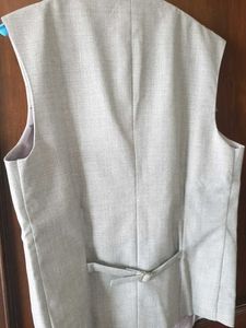 brand new 42 Classic Grey Formal Vest