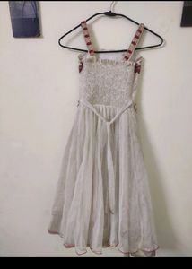 Backless Gown With 4 Layers, Velvet Embroidery