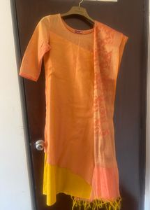 Kurta Set suit ( 3 Pc)