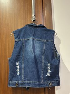 Denim jacket blue color